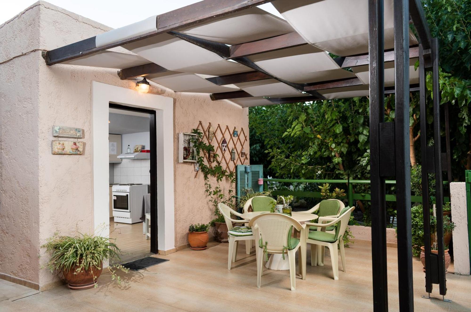 Filia Rooms Matala  Luaran gambar
