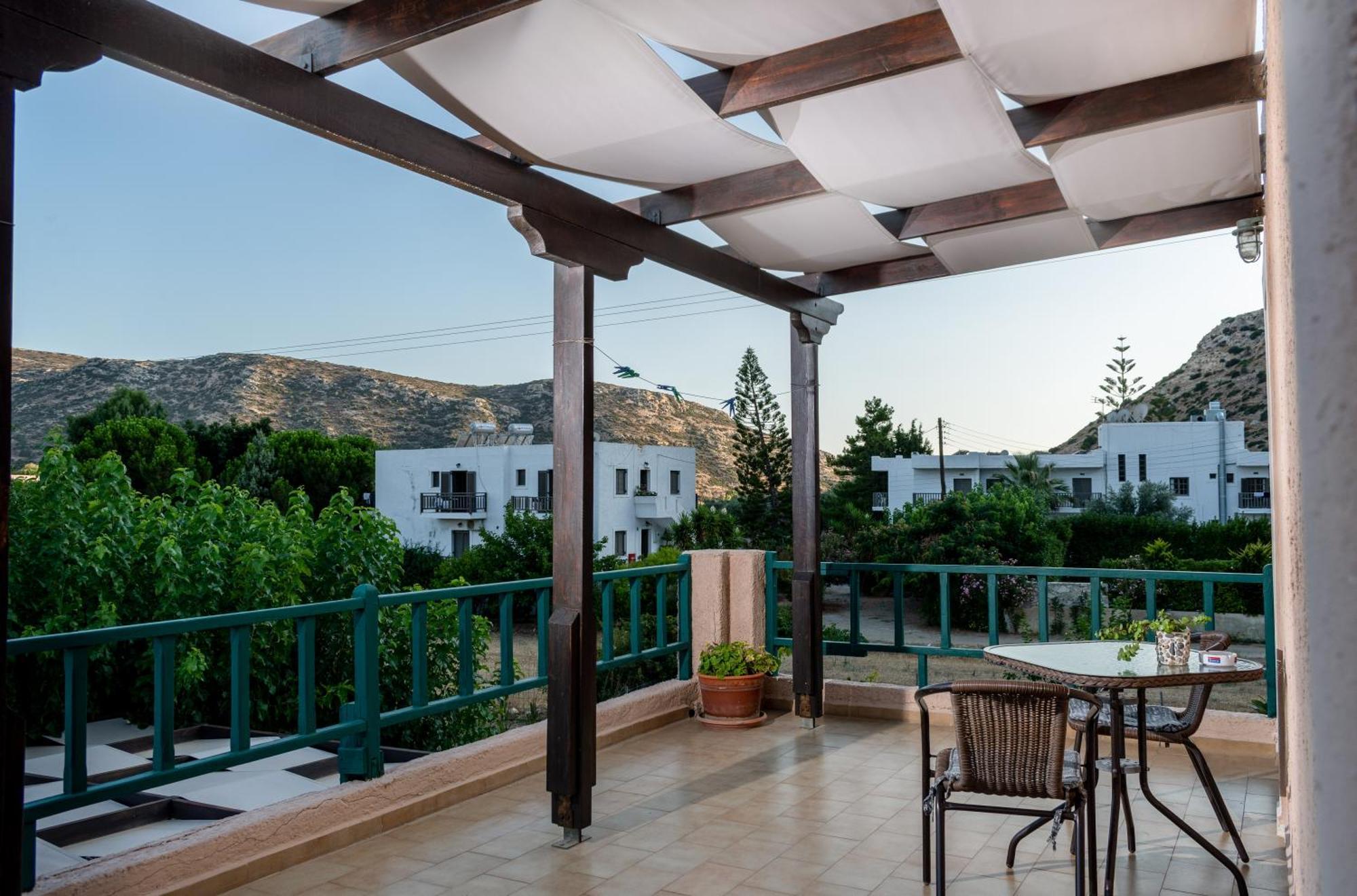 Filia Rooms Matala  Luaran gambar