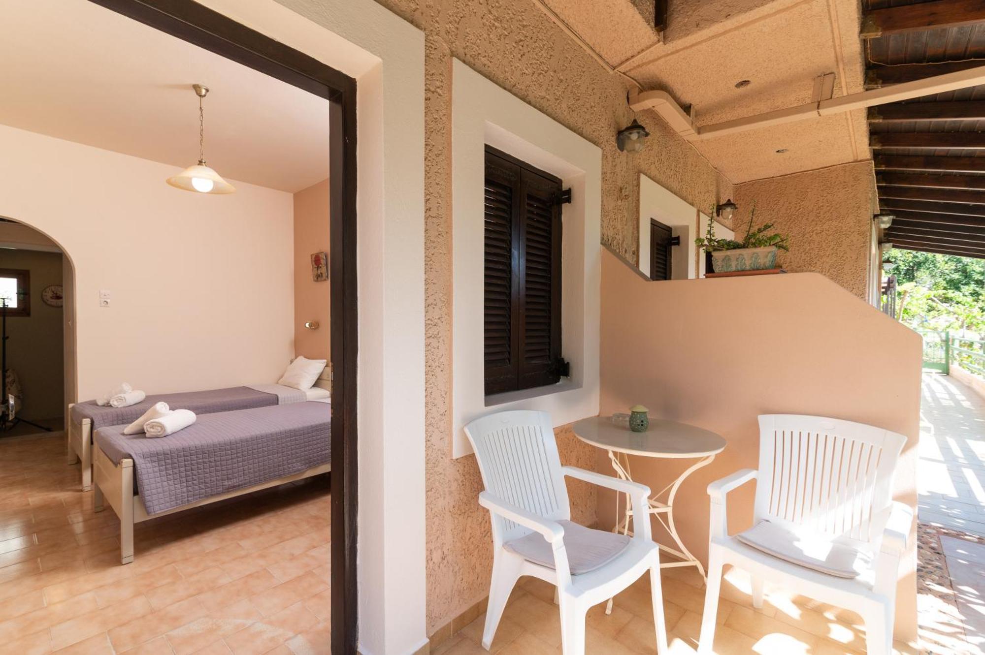 Filia Rooms Matala  Luaran gambar