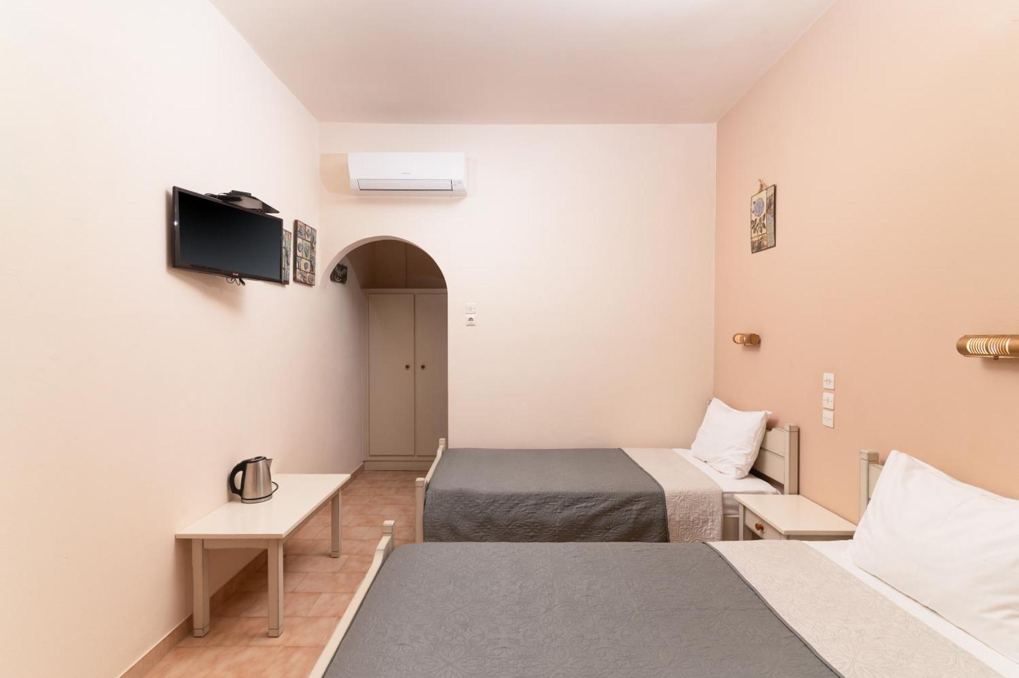 Filia Rooms Matala  Luaran gambar
